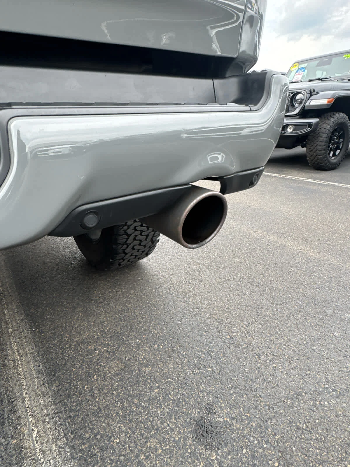 Used 2024 Diamond Black Ram Laramie image 36