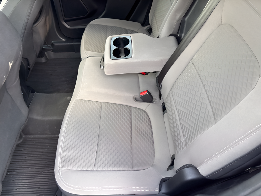 Certified Used 2022 Red Ford SE image 33