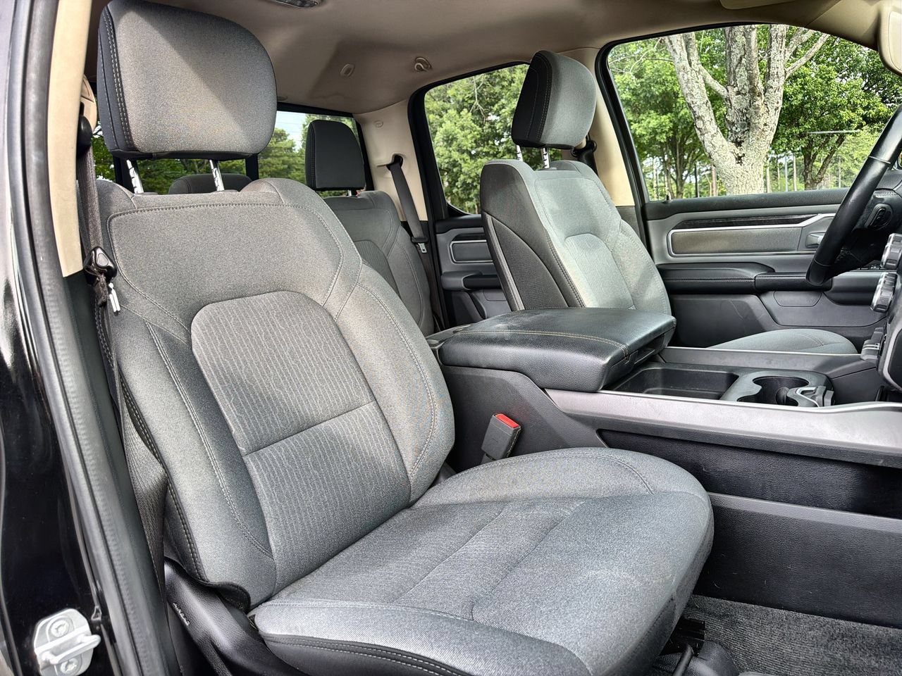 Used 2020  Ram Big Horn image 23