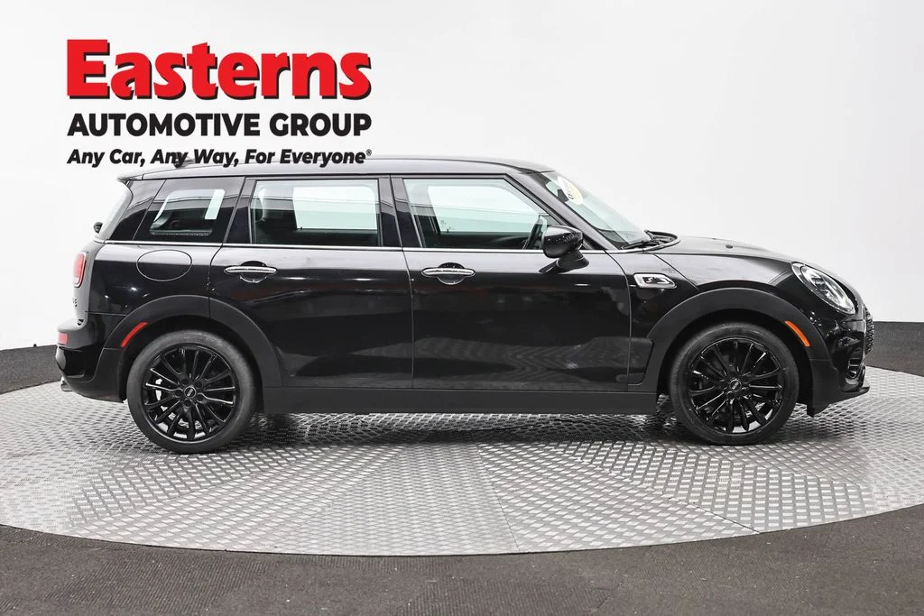 Used 2023 Black MINI Clubman image 4