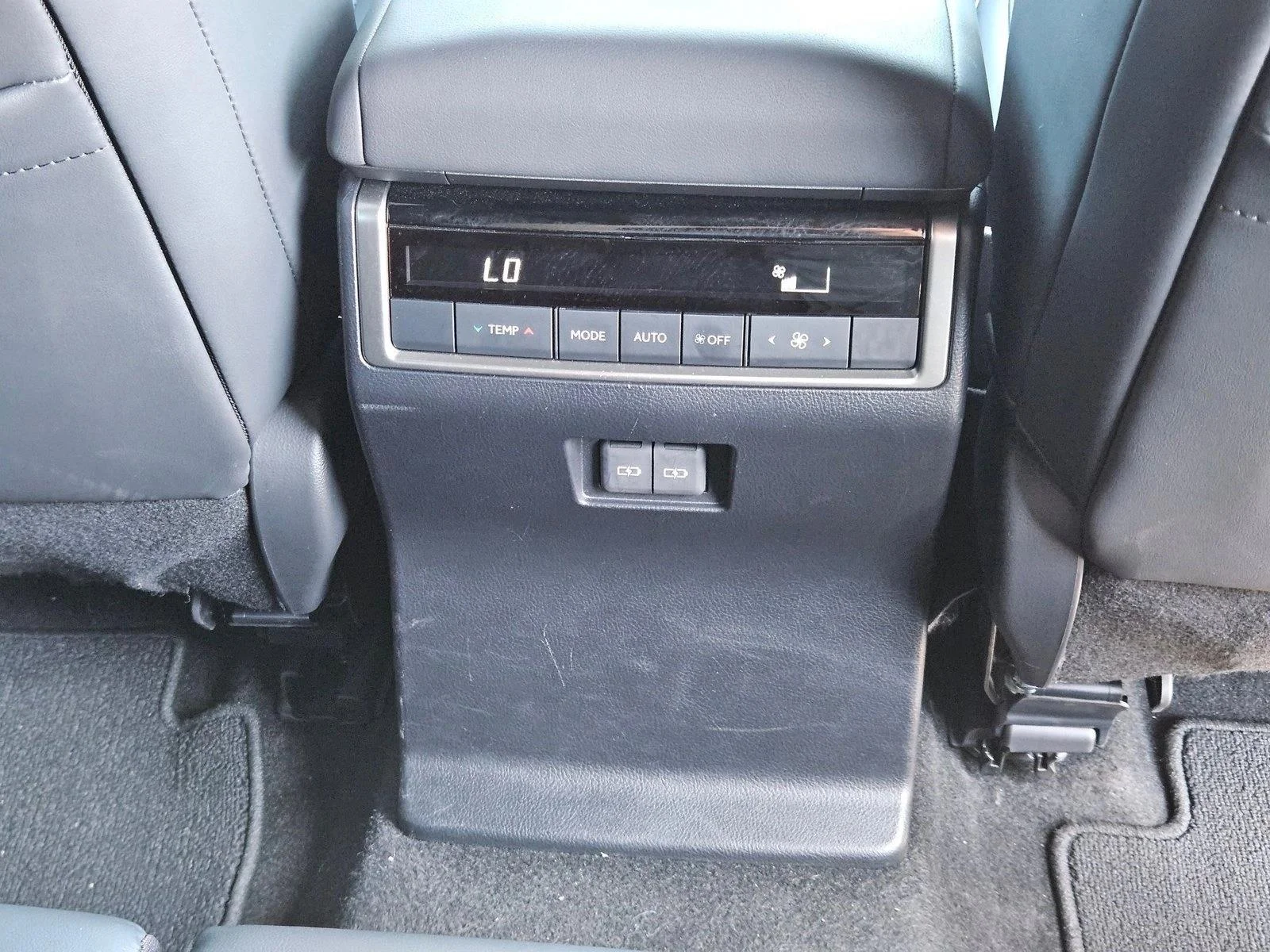 2024 Lexus GX Premium - Photo 20