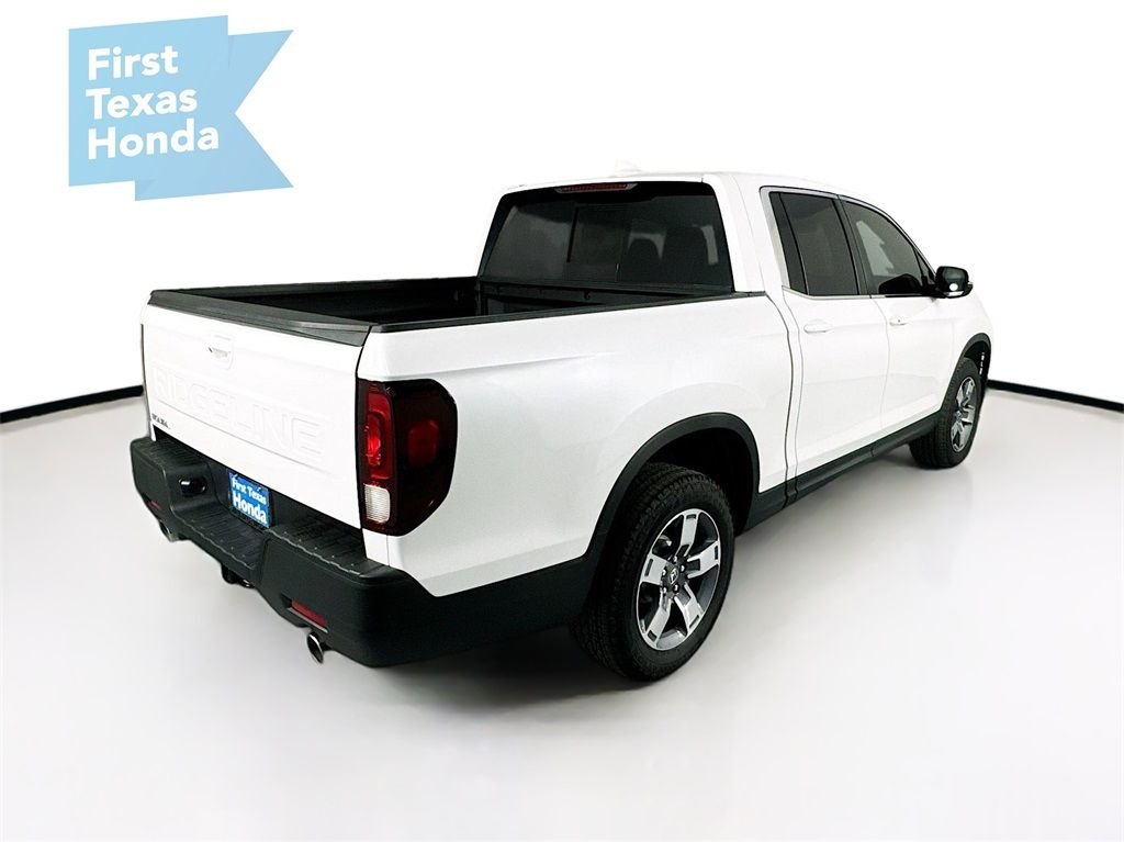 New 2026 Platinum White Pearl Honda RTL image 8