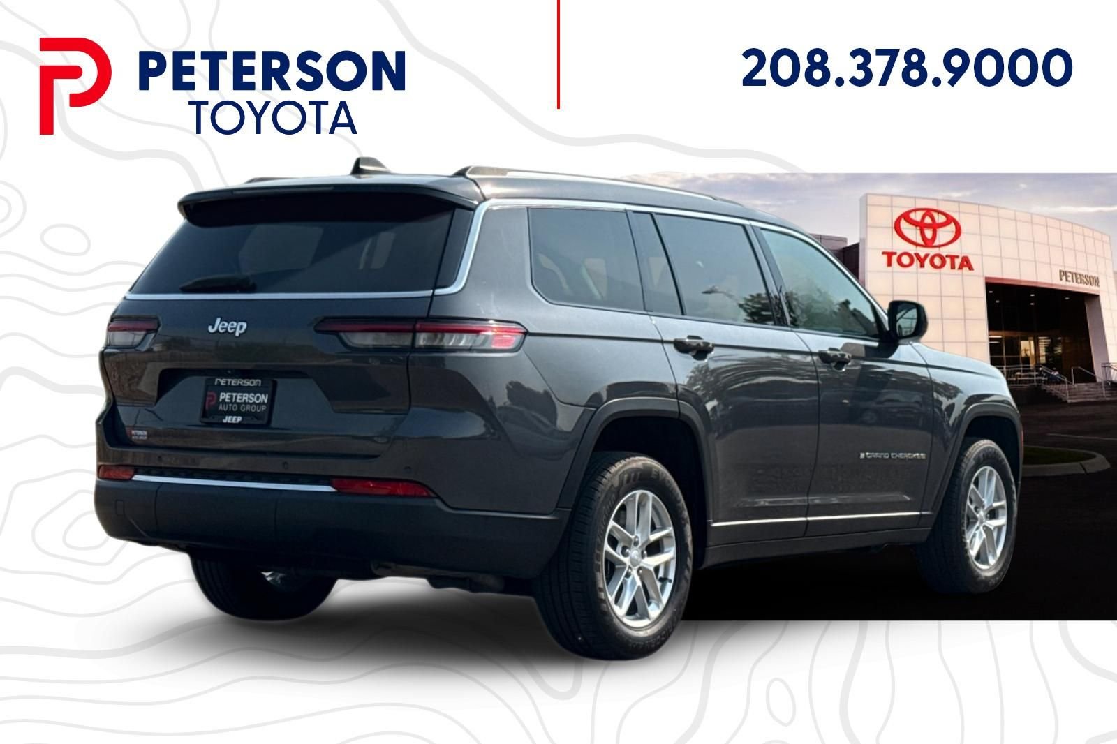 Used 2022 Gray Jeep Laredo image 3