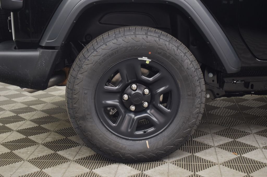New 2026 Black Clear-Coat Exterior Paint Jeep Sport image 7