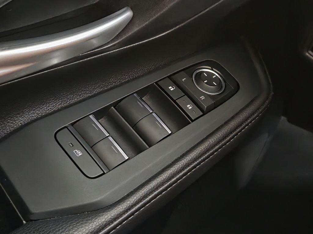 Used 2025 Black Toyota XLE image 27