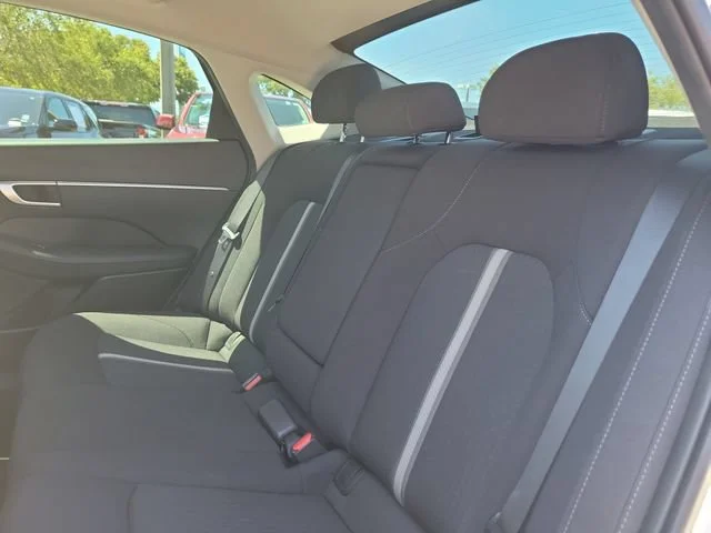 2025 Hyundai Sonata SEL - Photo 13
