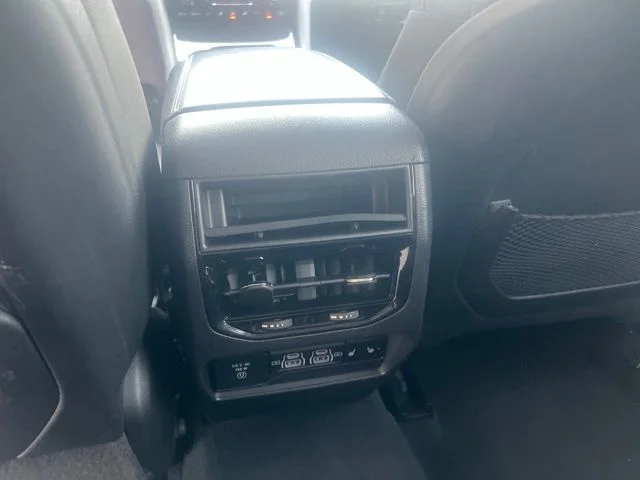 Used 2024 Silver Jeep 4xe image 26