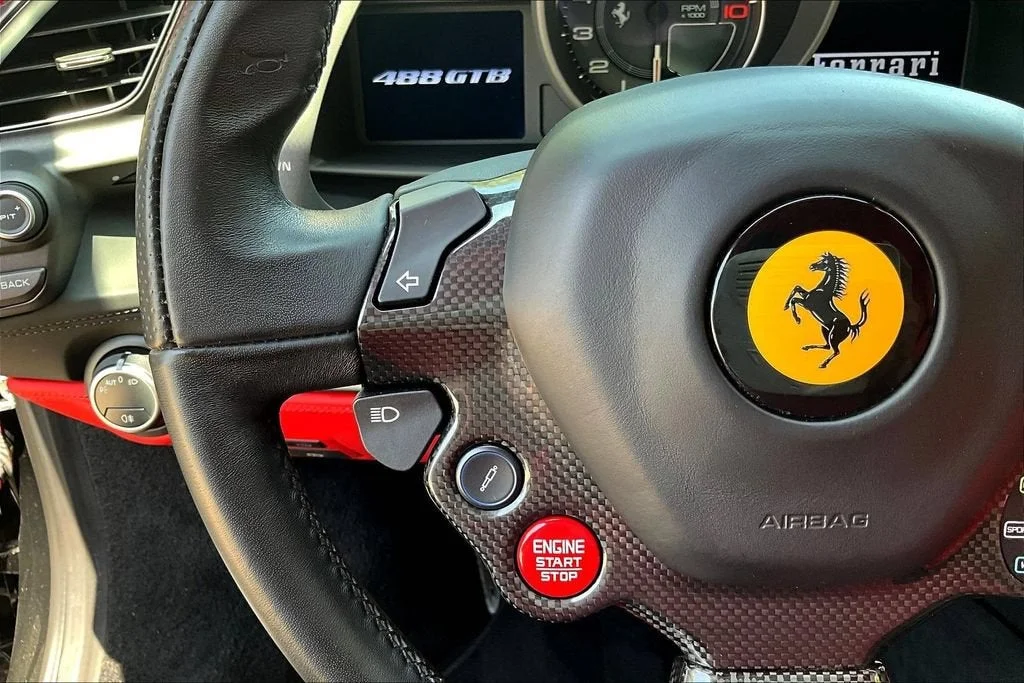 Used 2019 Nero Daytona Ferrari  image 11