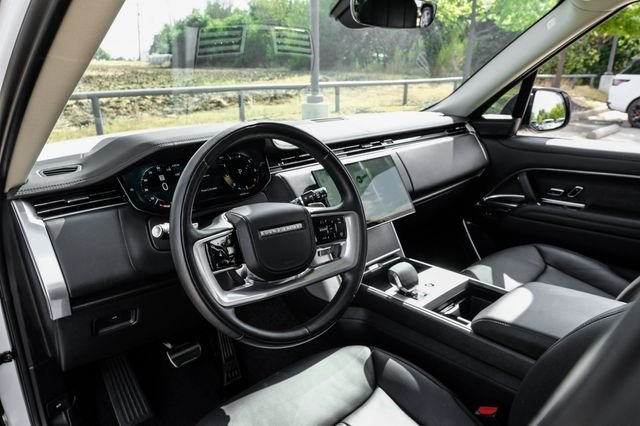 Certified Used 2024 White Land Rover SE image 2