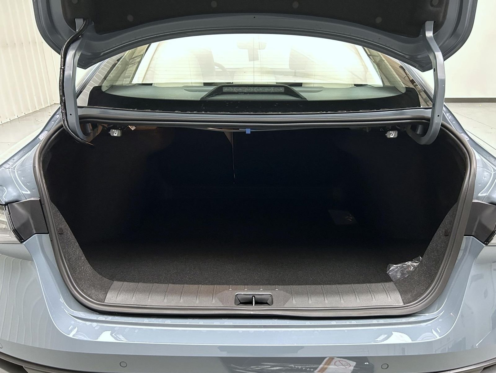 2026 Nissan Sentra SL - Photo 9