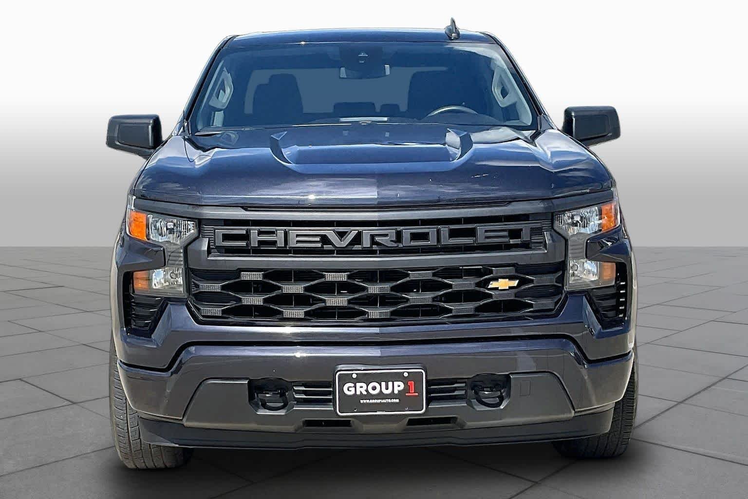 Used 2022 Dark Ash Metallic Chevrolet Custom image 4