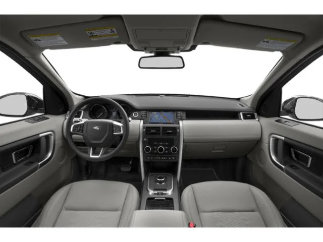 Used 2019  Land Rover  image 8