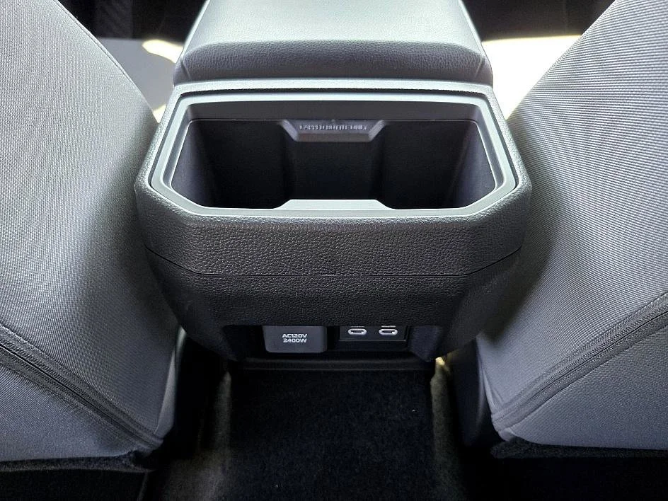 2025 Toyota Tacoma TRD Off Road - Photo 14