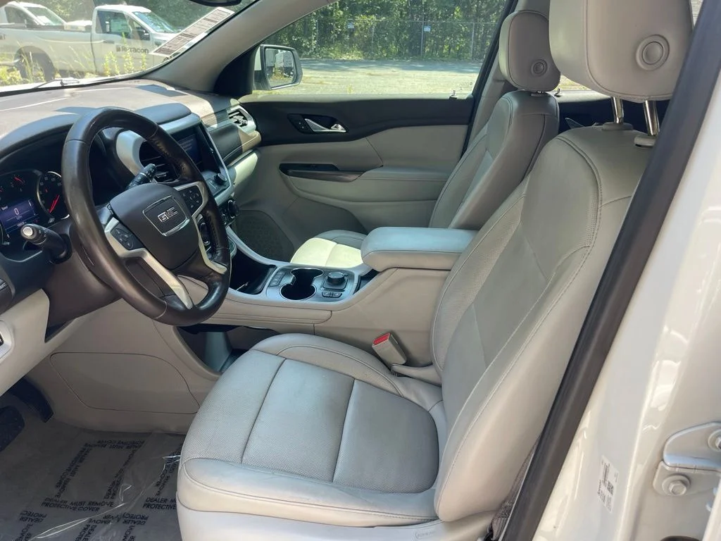 Used 2020 White GMC SLT image 15