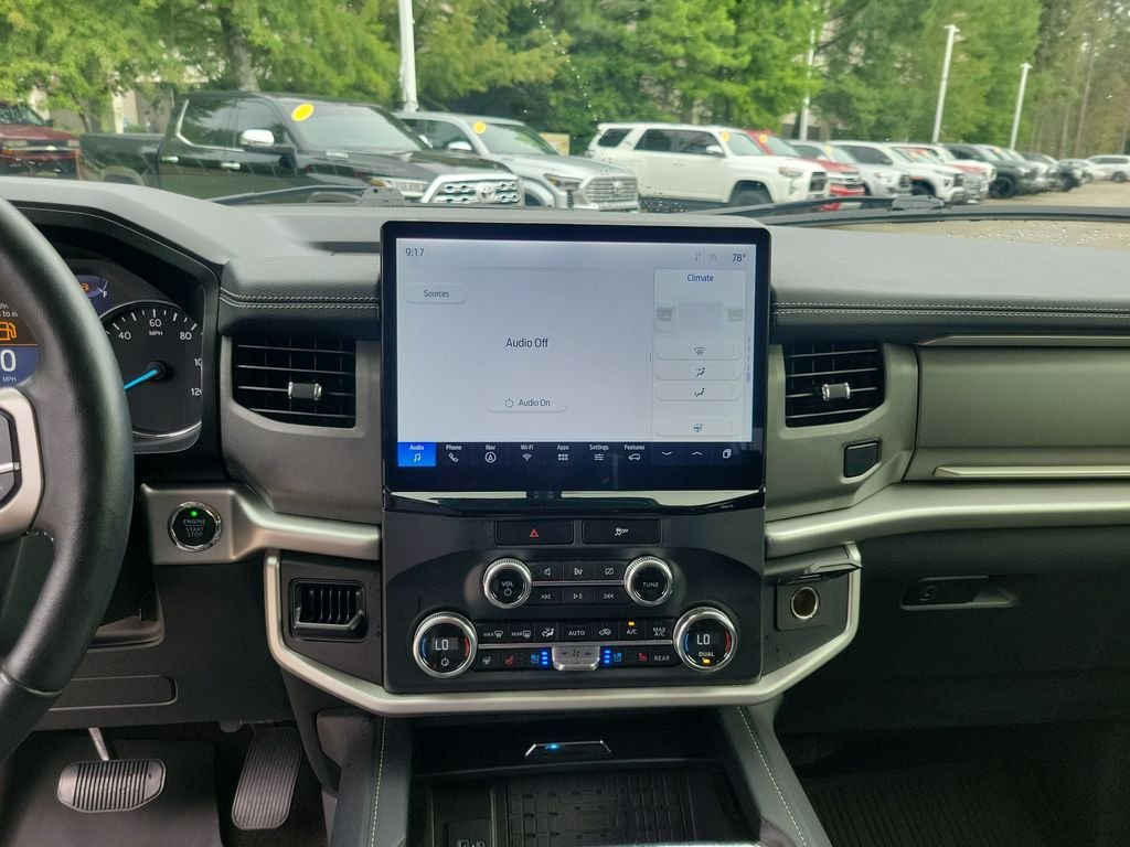 Used 2023 White Ford XLT image 25