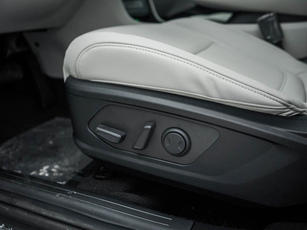 New 2026 Ecotronic Gray Hyundai Limited AWD image 20