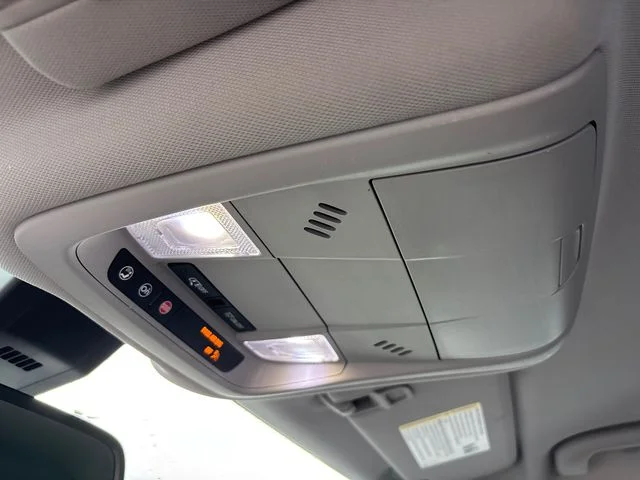 Used 2020 Gray GMC SLE image 29