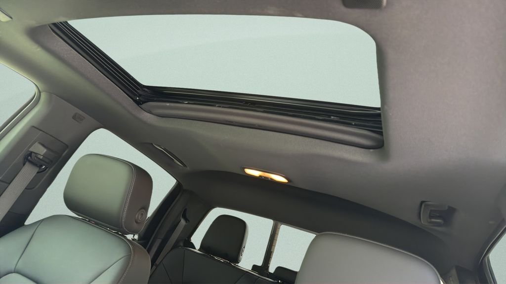 Used 2024 Gray Chevrolet LT image 19