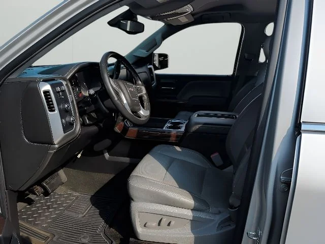 Used 2015 Silver GMC SLT image 12