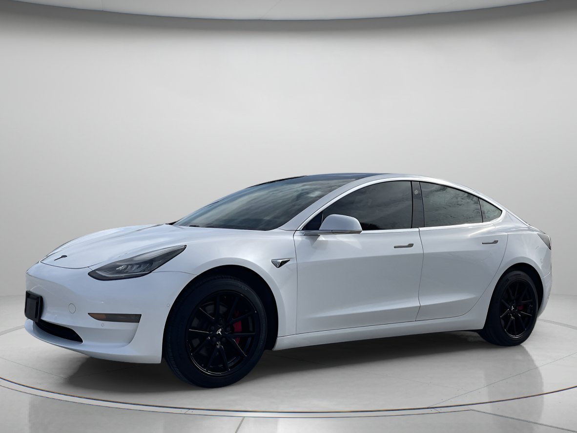 Used 2019 Pearl White Multi-Coat Tesla Standard image 1