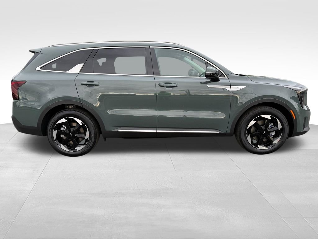 New 2026 Cityscape Green Kia EX image 8