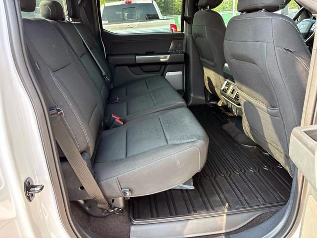 Used 2021 White Ford XLT image 16