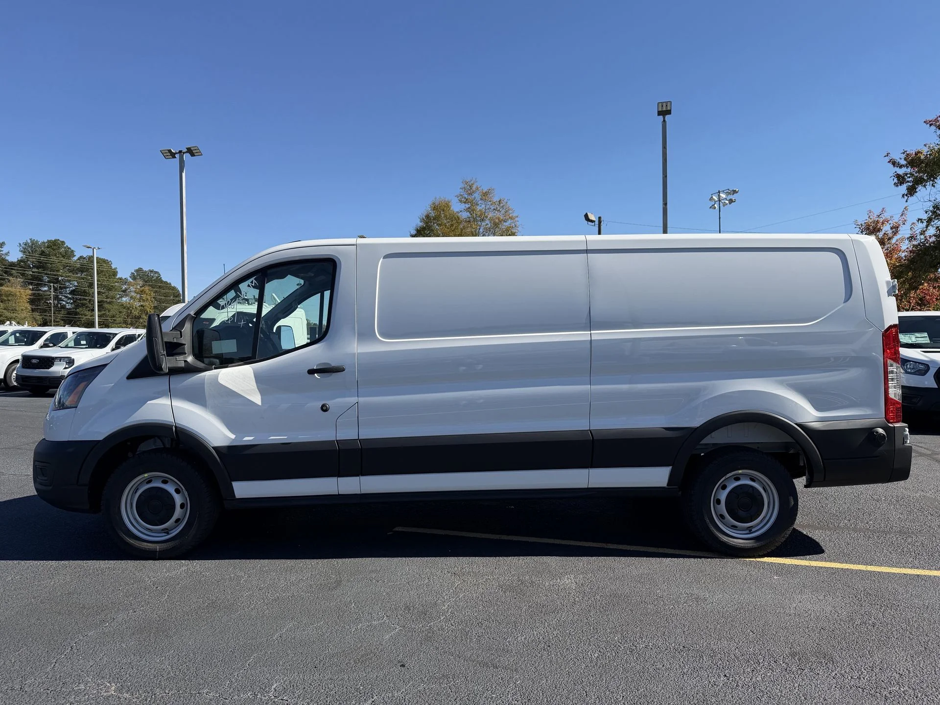 New 2026 Oxford White Ford Cargo Van image 21