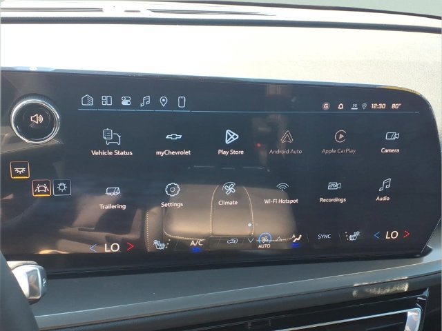 New 2027 Summit White Chevrolet LT image 5