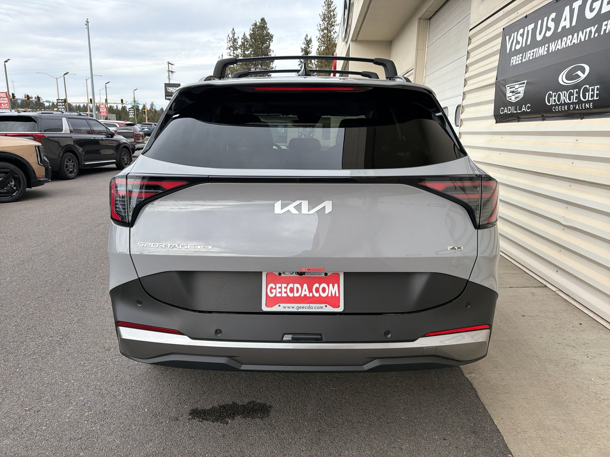 New 2027 Wolf Gray Kia EX image 5