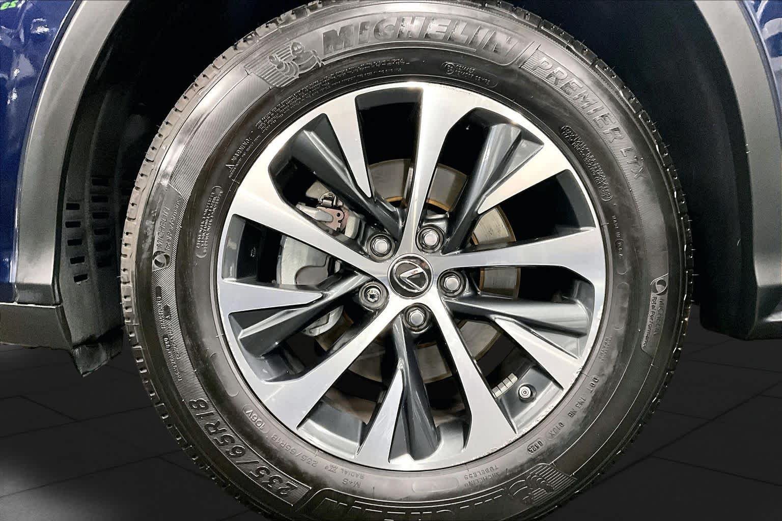 Certified Used 2022 NIGHTFALL MICA Lexus  image 11