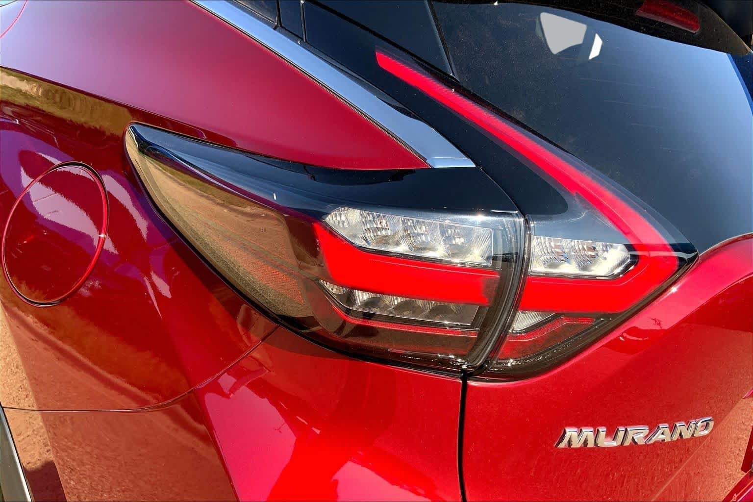Used 2022 Scarlet Ember Tintcoat Nissan Platinum image 28