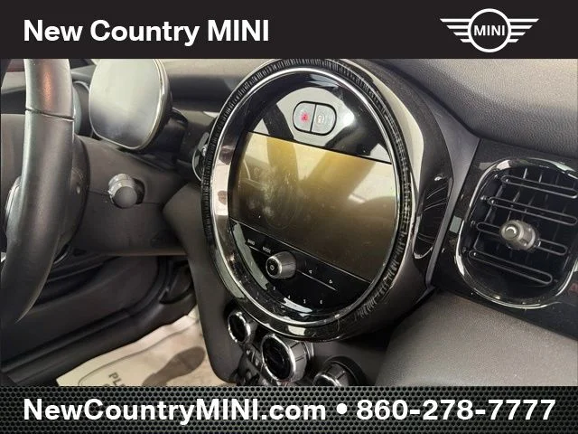 Used 2024 Red MINI Signature image 19