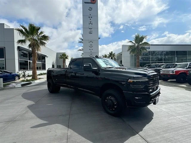 2025 RAM 3500 Laramie 4X4 Crew Cab LWB's photo