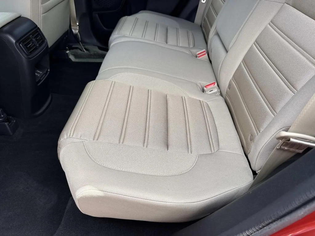 Used 2018 Red Honda EX image 16