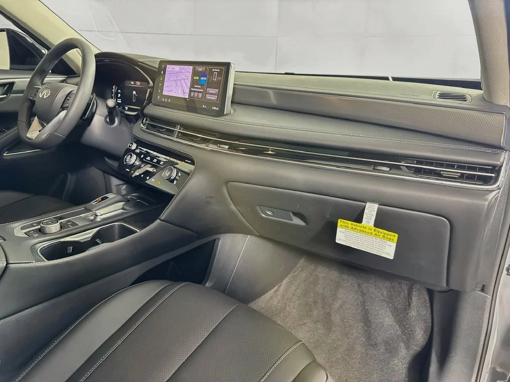 Certified Used 2027 Gray INFINITI LUXE image 41