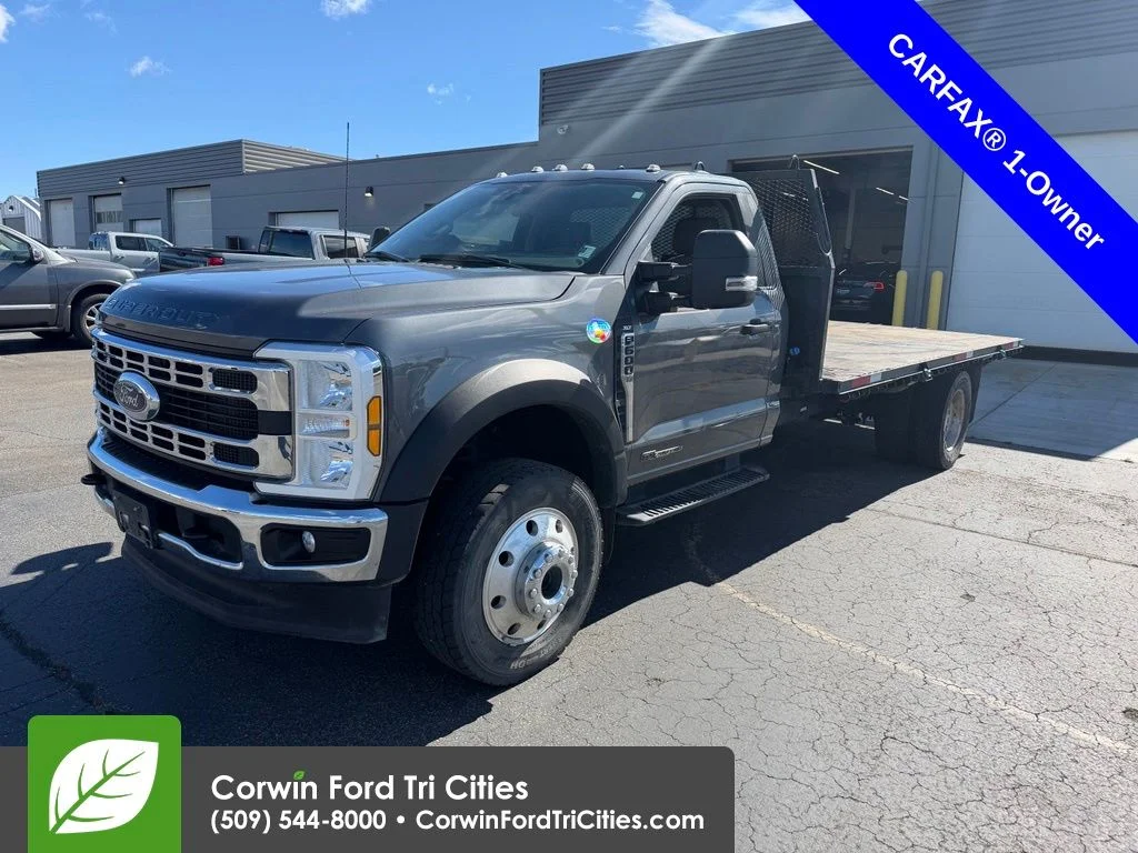 Used 2024 Carbonized Gray Metallic Ford XLT image 4