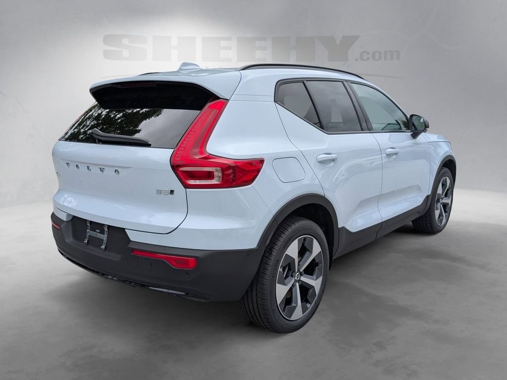 2026 Volvo XC40 Plus - Photo 26