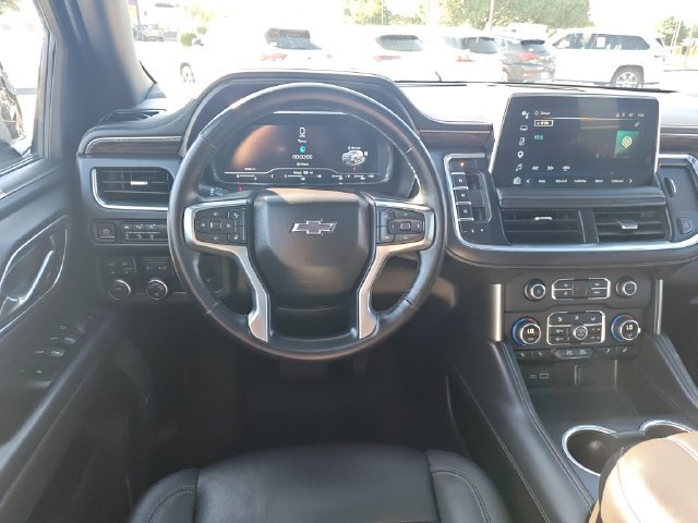Used 2024 Black Chevrolet Z71 image 16