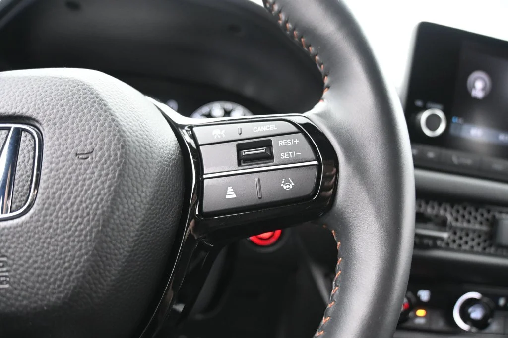 Used 2024  Honda FWD SPORT image 22