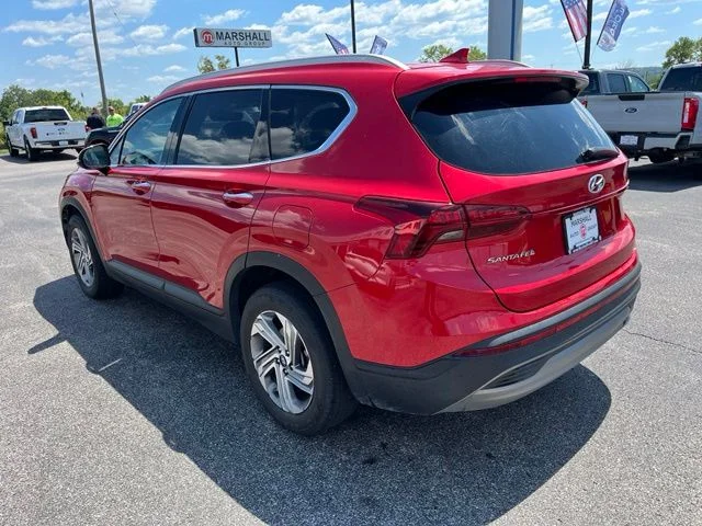 Used 2023 Red Hyundai SEL image 6