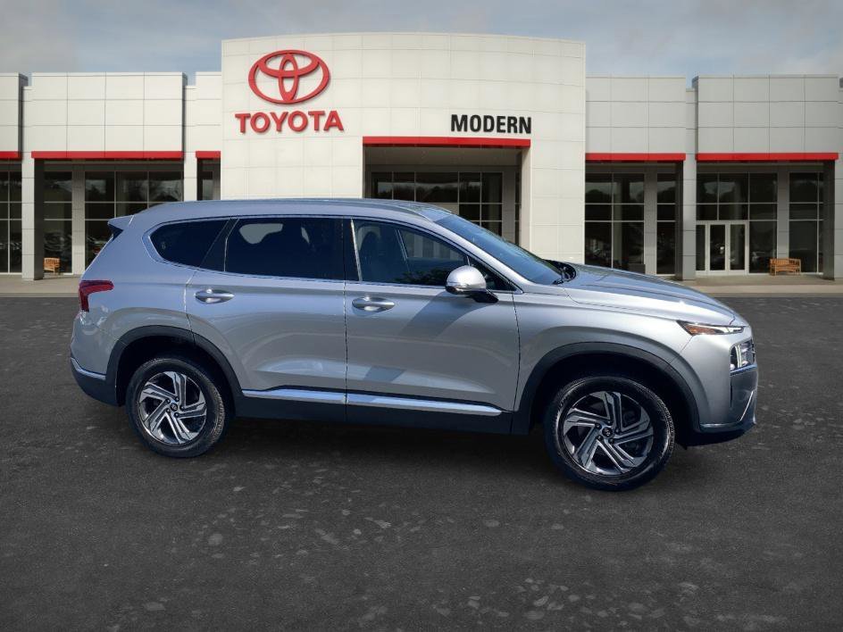 Used 2021 Shimmering Silver Hyundai SEL image 4