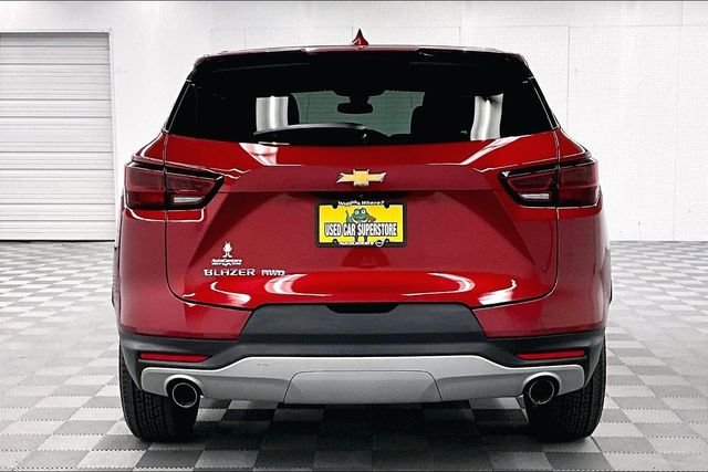 Used 2023 Radiant Red Tintcoat Chevrolet LT image 5