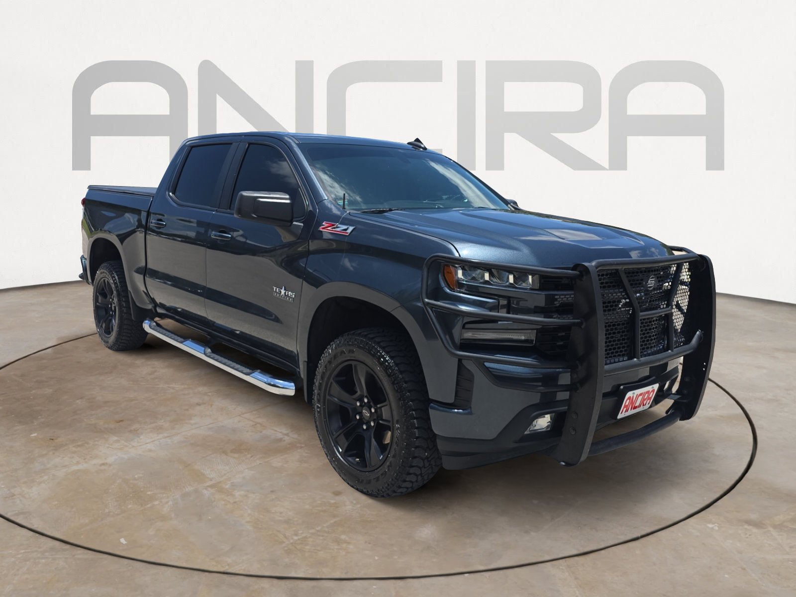 Used 2020 Shadow Gray Metallic Chevrolet RST image 4