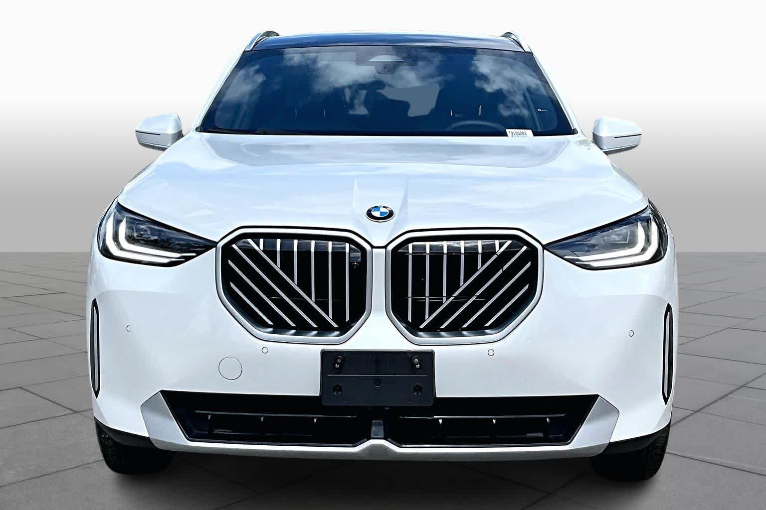 Used 2026 Alpine White BMW 30 xDrive image 6