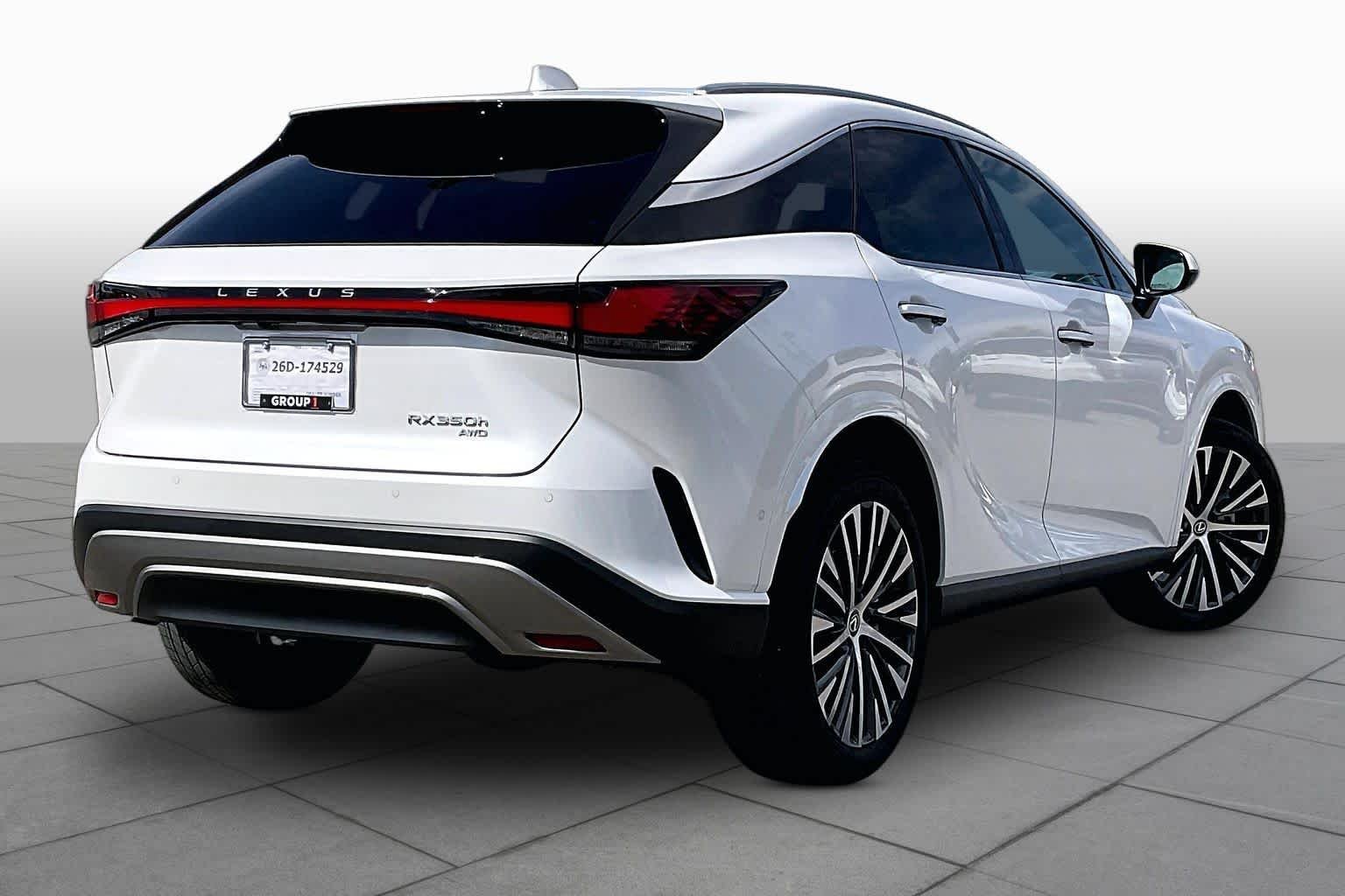 Used 2025 Eminent White Pearl Lexus Premium Plus image 13
