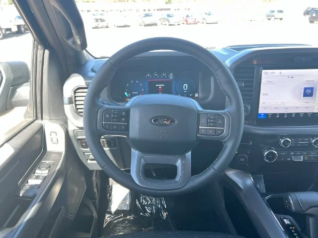 New 2026 Carbonized Gray Metallic Ford XLT image 20