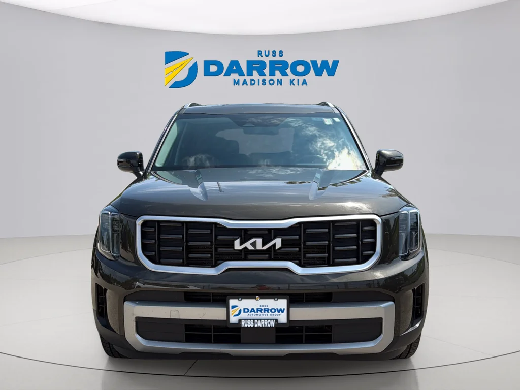 Certified Used 2023 Dark Moss Kia S image 8