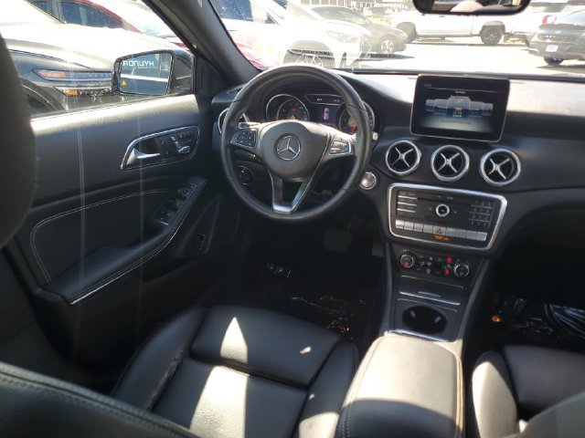 Used 2019  Mercedes-Benz GLA 250 image 23