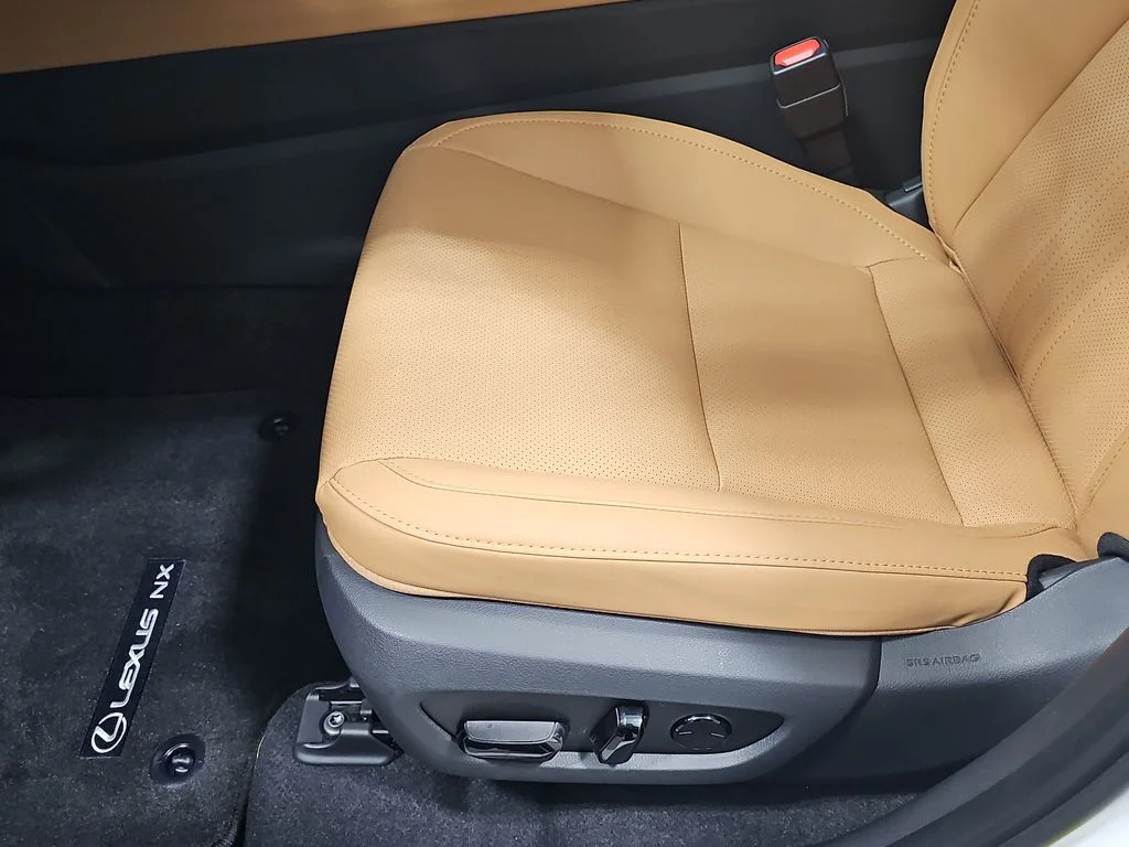 New 2026 Ultra White Lexus PREMIUM image 28