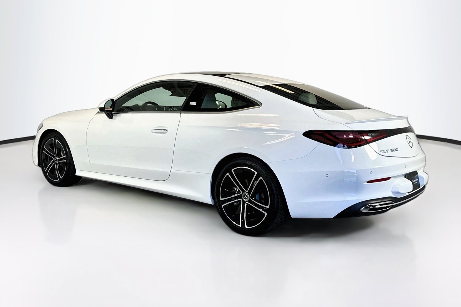 New 2027 Polar White Mercedes-Benz CLE 300 image 7